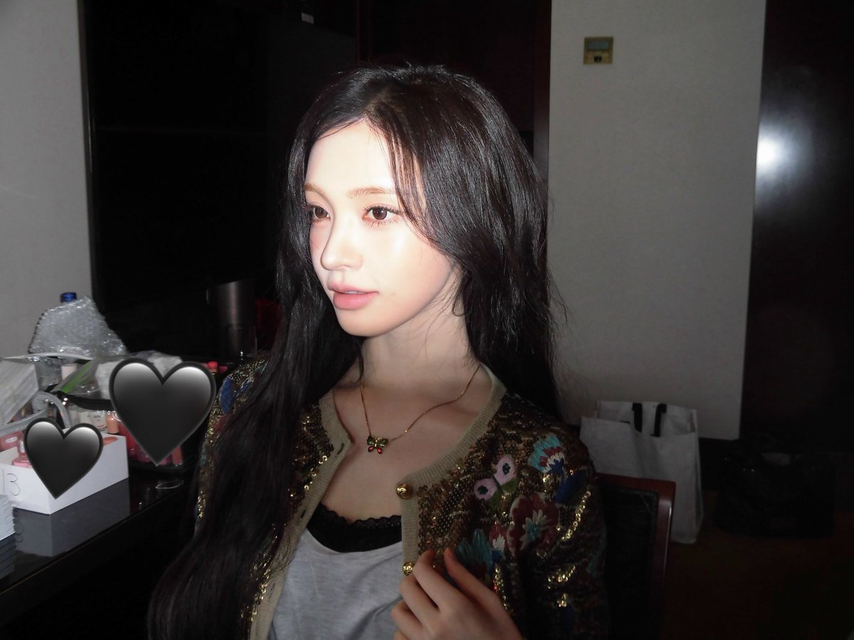 L1ZBASE's tweet photo. [📊] PFW INSTAGRAM BOOST

1️⃣ HEAD TO INSTAGRAM
2️⃣ COPY LINK
3️⃣ PASTE LINK INTO THE REPLIES OF THIS POST

‼️: COPY YOUR OWN LINK &amp; DO NOT USE OTHERS’

LIKE + COMMENT + SAVE + REPOST too!

🔗: https://t.co/HykbSvqByx https://t.co/dhm87niqHA