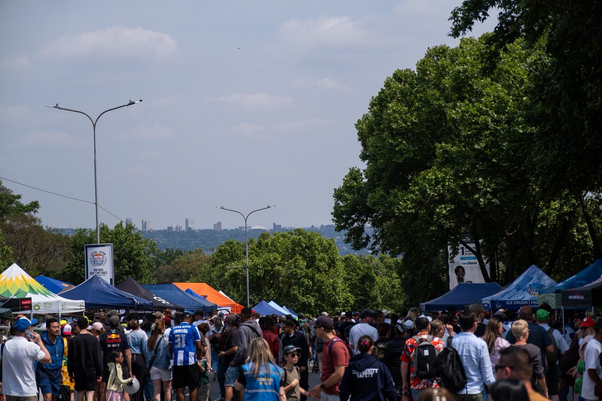 imkev538's tweet photo. @RedBullZA Box Cart Race on another level
#RedBullBoxCartRace #RedBull #GivesYouWiiings https://t.co/DzVONmcYpO