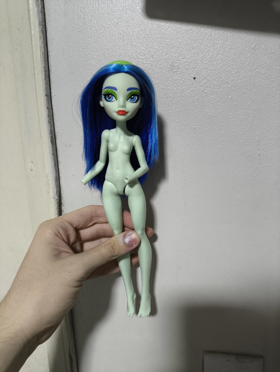 bluewanniie's tweet photo. VENDA

oioi gente, tô vendendo essa sucatinha da Ghoulia por 110 + frete, preferência por Pix e superfrete.

tenho muitos feedbacks positivos https://t.co/jeWdAfTQBz
