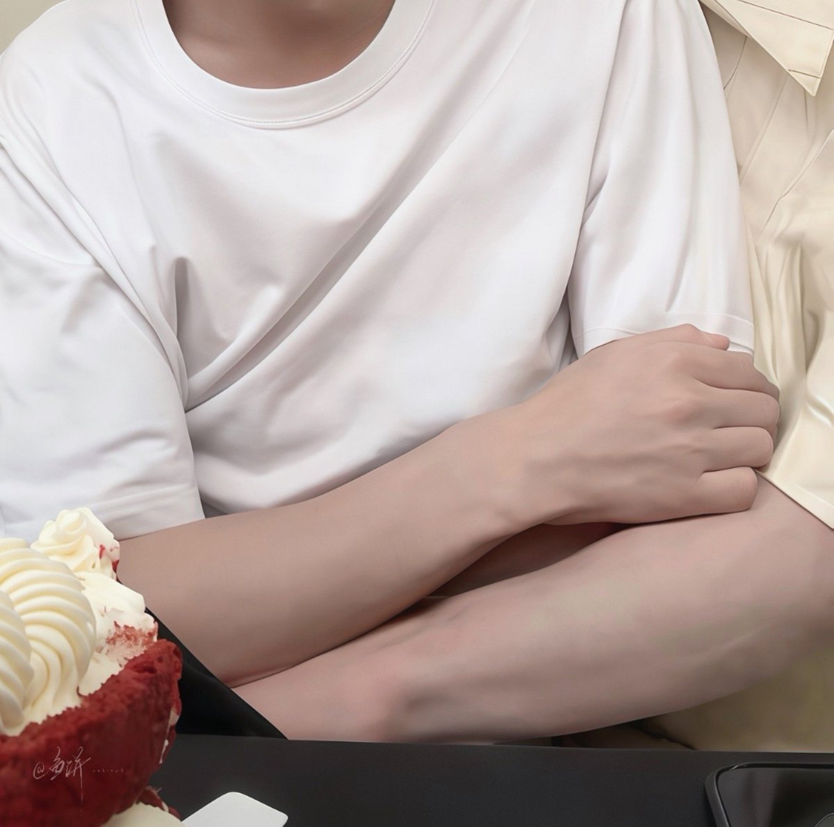 Liset16753's tweet photo. They couldn't give off more married-couple vibes 👬🫶🏻

Cr: https://t.co/4vlynmDj3G

#Tianyuan #Shuyuan #Ollie https://t.co/1zafizgYOH