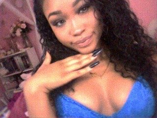 alyssiaa444's tweet photo. ima bite u https://t.co/p5lJ322Kad