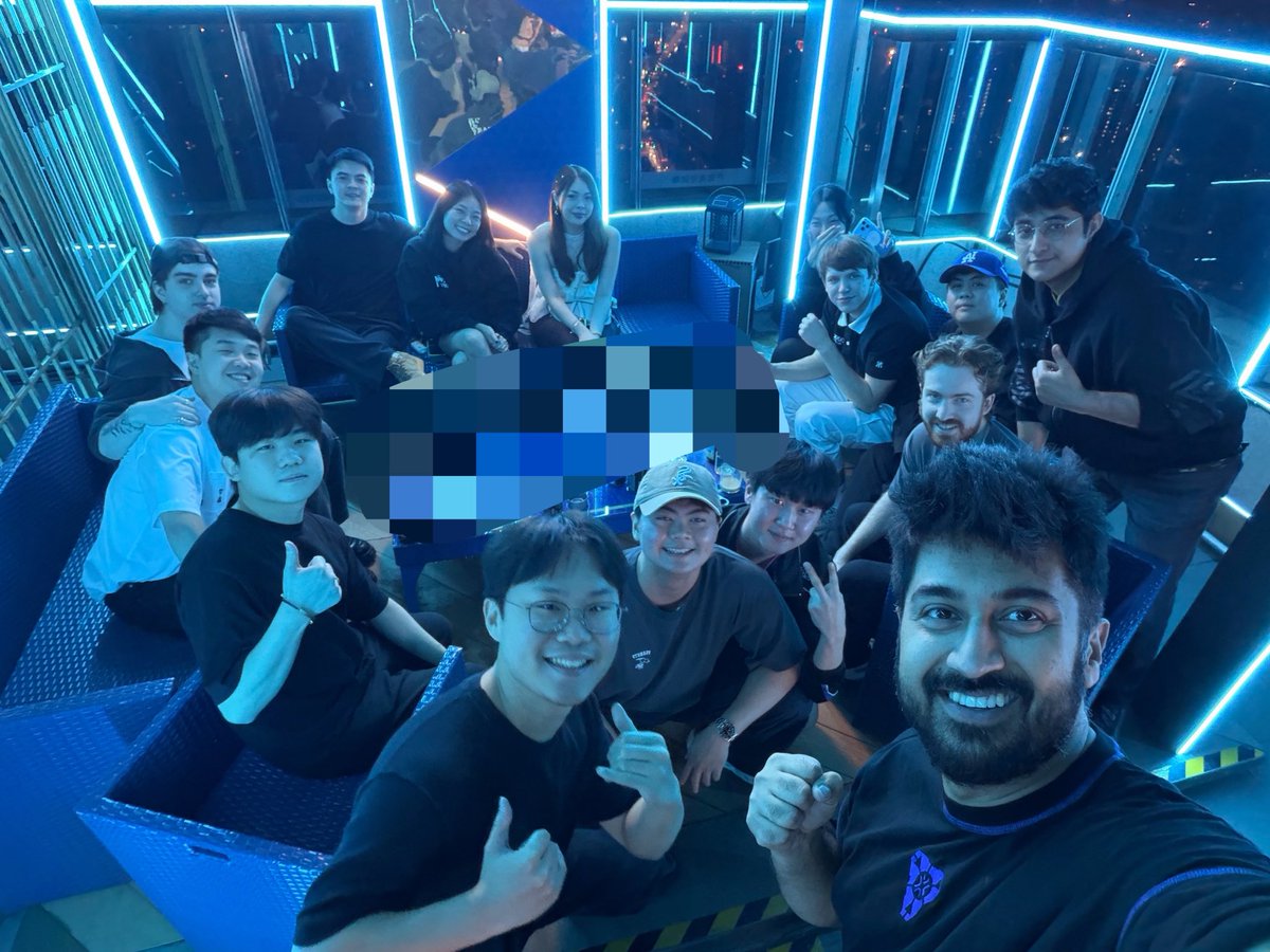 irushi's tweet photo. “We've come a long way from where we began
Oh, I'll tell you all about it when I see you again”
NGL, we all balled our eyes out, but we’re thankful for this year and for all of you 🥰
Signing out for 2026 🫡
#GEFought #GEFam ❤️🫰 https://t.co/w2rnfOyQ95
