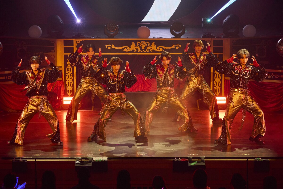 natalie_mu's tweet photo. 【囲み取材レポート】
Lienelの新たな目標は
「結成10周年で東京ドームに立つ🔥」

ツアー名古屋公演の直前に明かした
超特急リョウガやM!LK佐野勇斗への思いも
https://t.co/A3yvgP0IcN

#リエネル_ロマシン
#𝐋𝐢𝐞𝐧𝐞𝐥 https://t.co/ExEH64XbsD