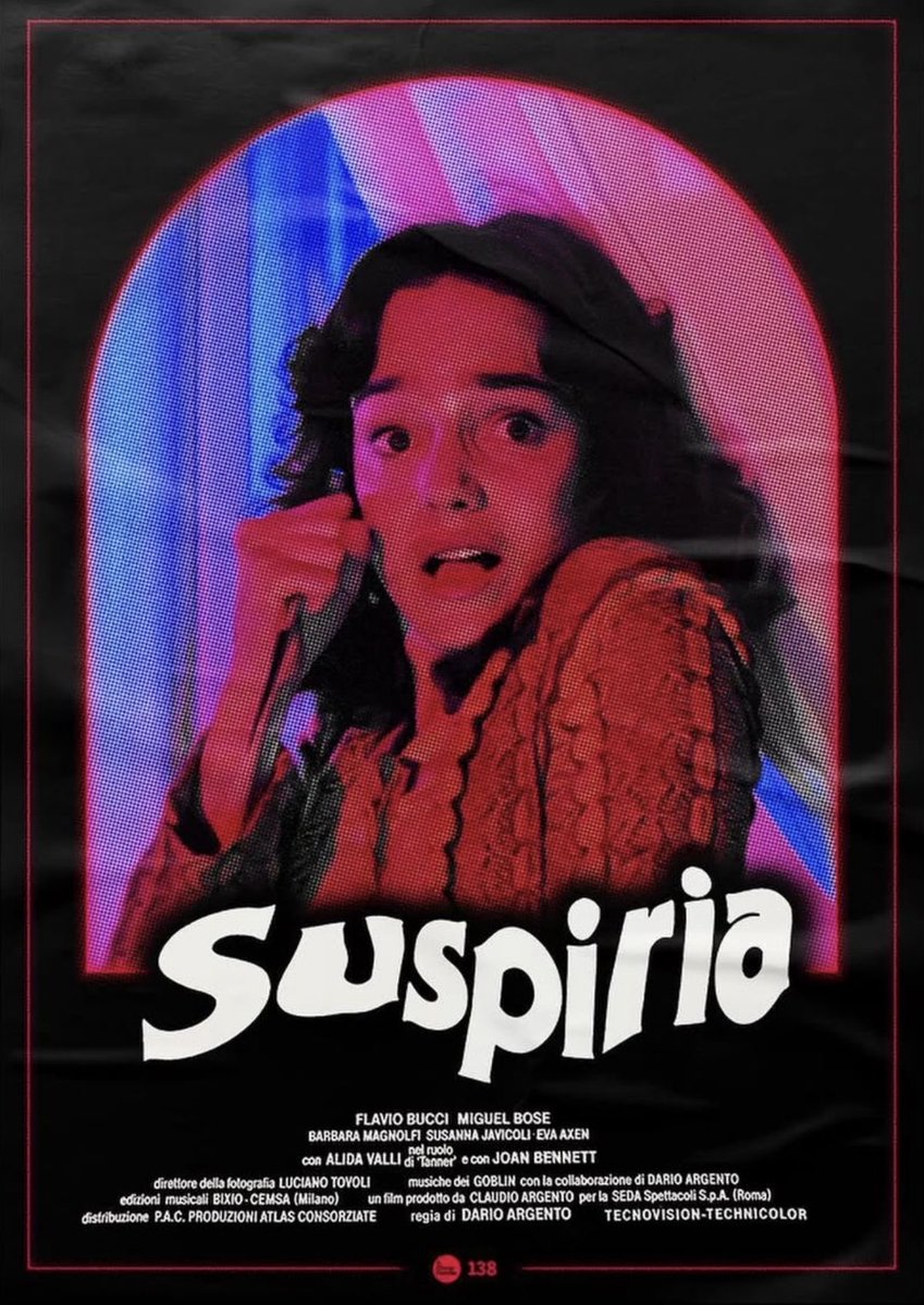 moviesfilmz's tweet photo. 🎃 SPOOKY SEASON FILMZ 🎃 

DÍA 4/31. SUSPIRIA (1977). 

Una academia de danza. Rojo sangre. Goblin a todo volumen.

Dario Argento convirtió el terror en una pesadilla de colores.

Giallo alucinógeno. Baja las luces. 

#SpookySeason #Suspiria https://t.co/HMVp1lX011