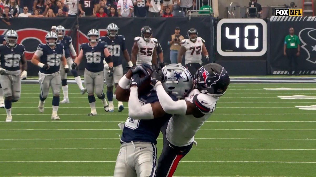 NFL's tweet photo. this is ridiculous https://t.co/MIJYPDoRJx