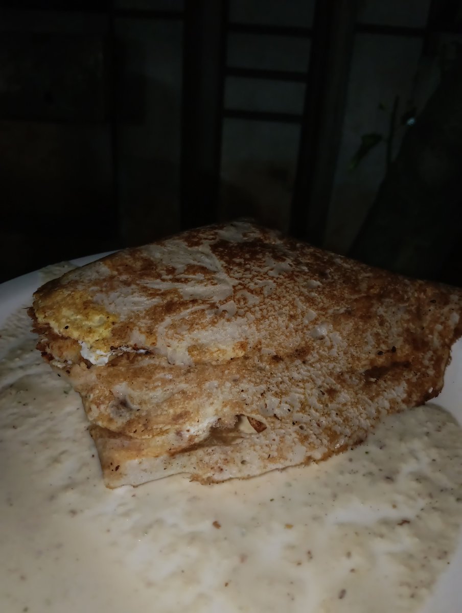 imsatyasekhar's tweet photo. Reporting From 📍 Pedagantyada
Gajuwaka
Egg Dosa ❤️
#Foodiii #Eggdosa #Friends #Nightvibes
#Gajuwaka #vizag https://t.co/q3875eWojV