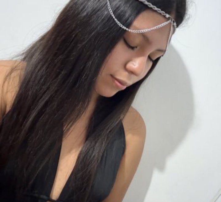 bellakath67's tweet photo. @caroooogg @minnsugdae @yoohzuru Soy está 🥰 https://t.co/updUtDY9Rr