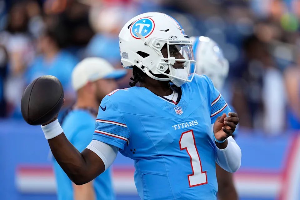 SleeperNFL's tweet photo. Are the Titans going to end up with the No. 1 pick? https://t.co/Ui1Y3ZzxcS