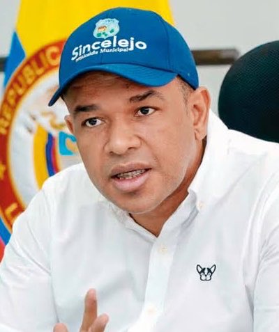 Black_ultra6's tweet photo. Señor @YahirAcuna_ sus 13 investigaciones en la @CorteSupremaJ dejan claro que usted es un corrupto!!

Malandro, ladrón, sinvergüenza, abusivo 
Debe estar en una cárcel. https://t.co/wRqoWoioau