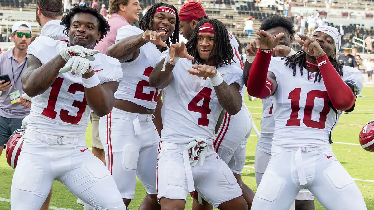 BamaCentral's tweet photo. Check out some of the best photos from Alabama's road win over Mississippi State!

GALLERY: https://t.co/C15JQGWeZx https://t.co/GJV1lcbUjl