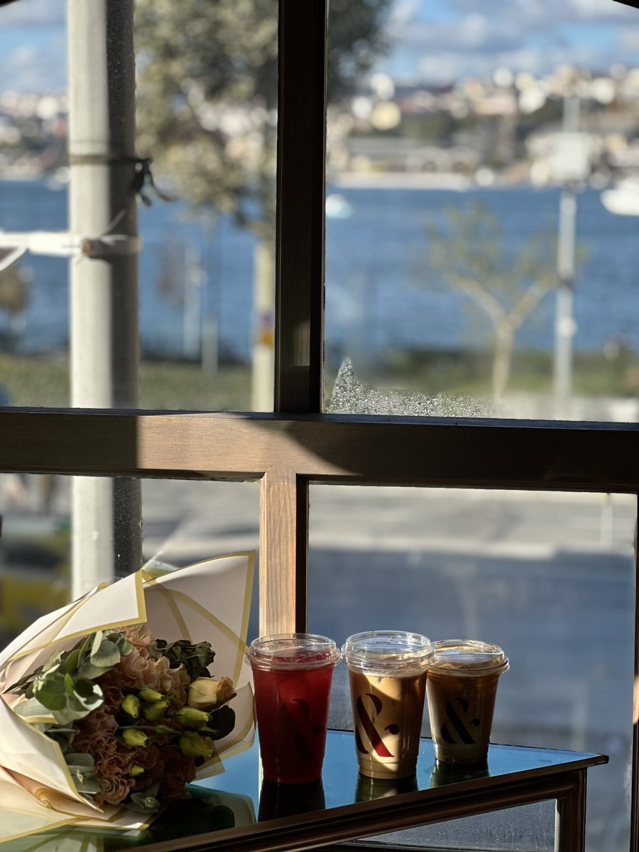 withsem___'s tweet photo. Günümü güzelleştiren dostlar 🤎✨ https://t.co/PmjKZlD0aP