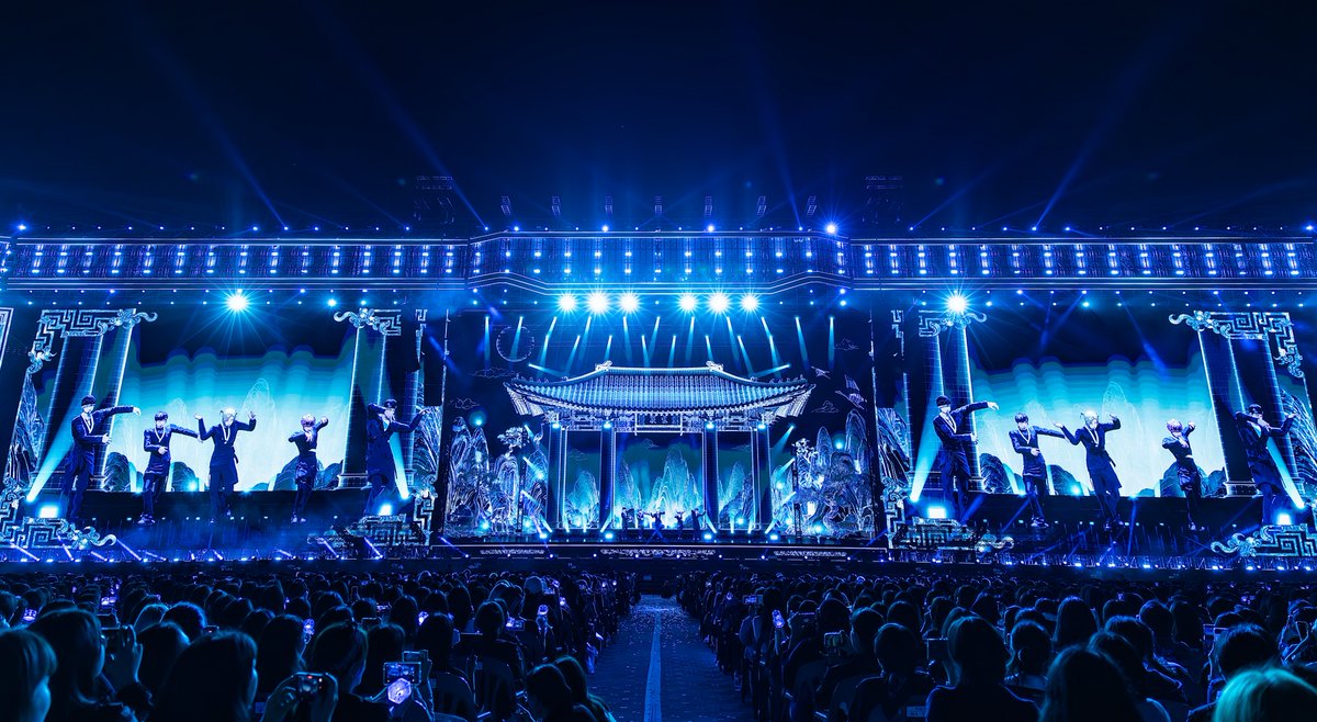 friedrice_live's tweet photo. 𝗩𝗶𝗿𝘁𝘂𝗮𝗹 𝗜𝗱𝗼𝗹, 𝘄𝗲 𝗮𝗿𝗲 𝗣𝗟𝗔𝗩𝗘!

Take a look back at the exciting kickoff of their first-ever world tour, 𝟮𝟬𝟮𝟲 𝗣𝗟𝗔𝗩𝗘 𝗪𝗼𝗿𝗹𝗱 𝗧𝗼𝘂𝗿 [𝗞𝗘𝗘𝗣 𝗜𝗧 𝗠𝗔𝗡𝗜𝗖], in Incheon on 12 & 13 September!

Singapore PLLIs, are you ready to make some noise on 17 October? 💙💜🩷❤️🖤

🇸🇬 2026 PLAVE World Tour [KEEP IT MANIC] in Singapore

📅 Date: 17 October 2026 (Sat)​​
⏰ Time: 3PM
📍 Venue: APEX @ EXPO

🔗 Ticketmaster: https://t.co/E4Md9YHIzo

#PLAVE #플레이브
#2026_PLAVE_World_Tour
#KEEP_IT_MANIC
#KEEP_IT_MANIC_in_Singapore
#2026_PLAVE_World_Tour_in_Singapore
#FriedRiceEnt #YJPARTNERS #LeslieStudioLtd