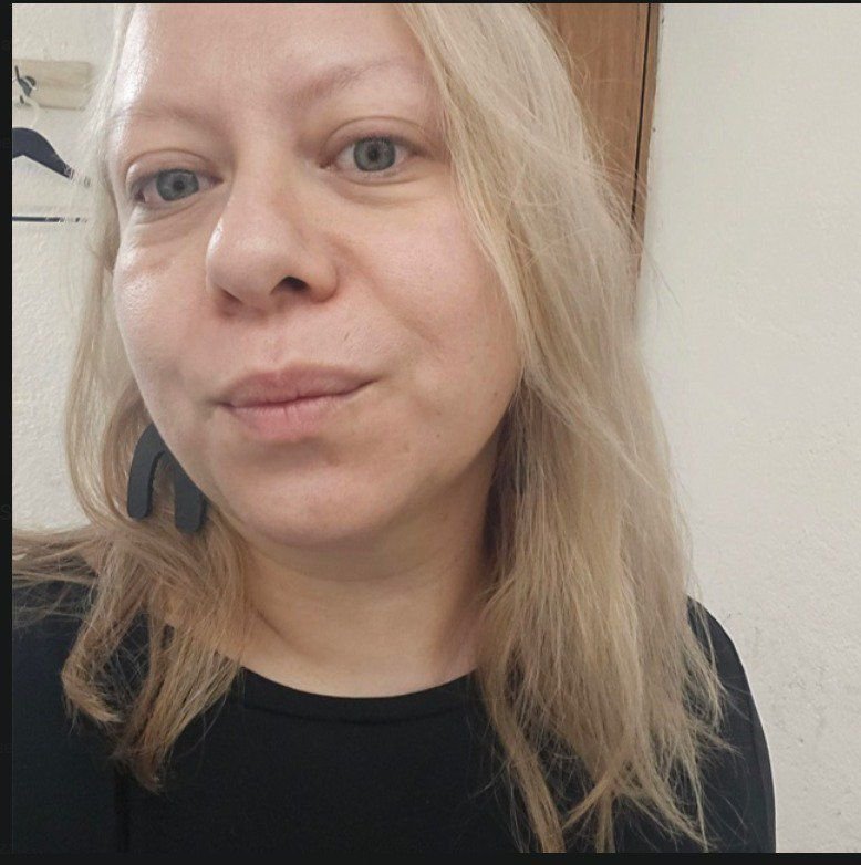 putilinks's tweet photo. My fantasy Is that my wife gets recognized after being exposed, maybe by her coworker, a student or a student's dad, maybe even by a plumber that comes to our place to do us a job while i'm out on a work trip... AND then they use her like a slut https://t.co/qQXKo3s6lX