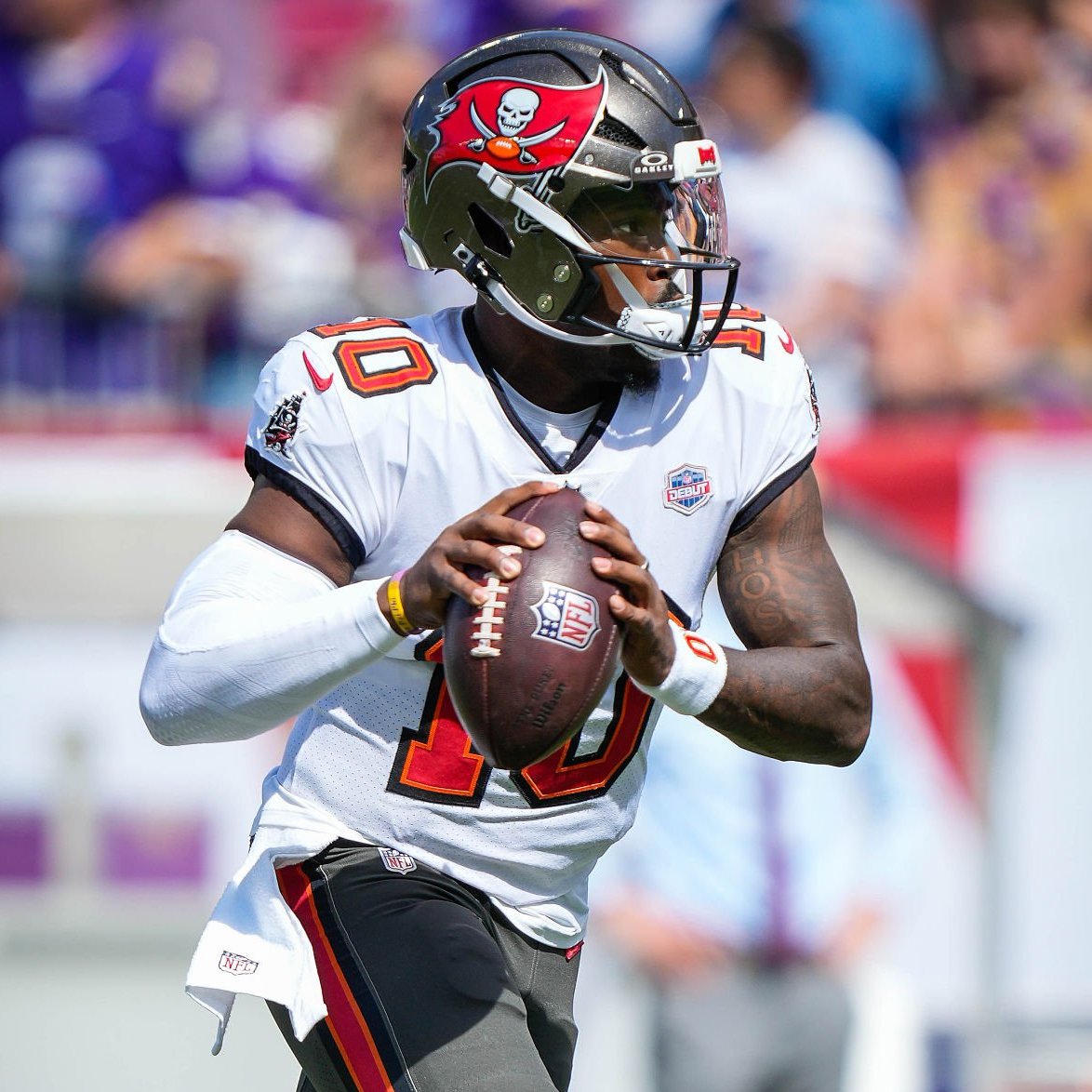 QBgami's tweet photo. Jalon Daniels is the first and only undrafted QB in NFL history to start a game before any other drafted QB in the same class. https://t.co/2WaVjobrdO