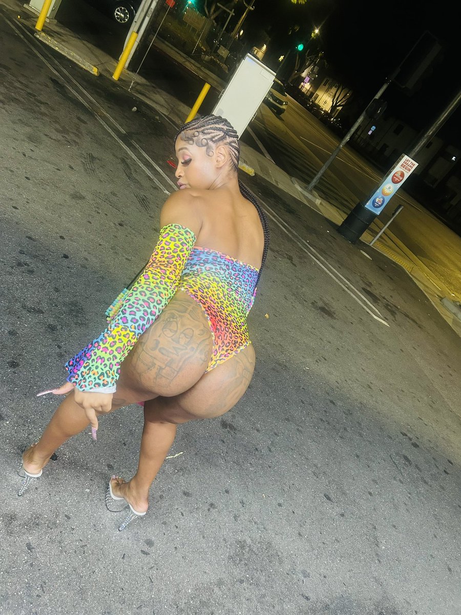 BootyDimee's tweet photo. $tay Down For It 🥶🥂 https://t.co/WjhckTkgjB