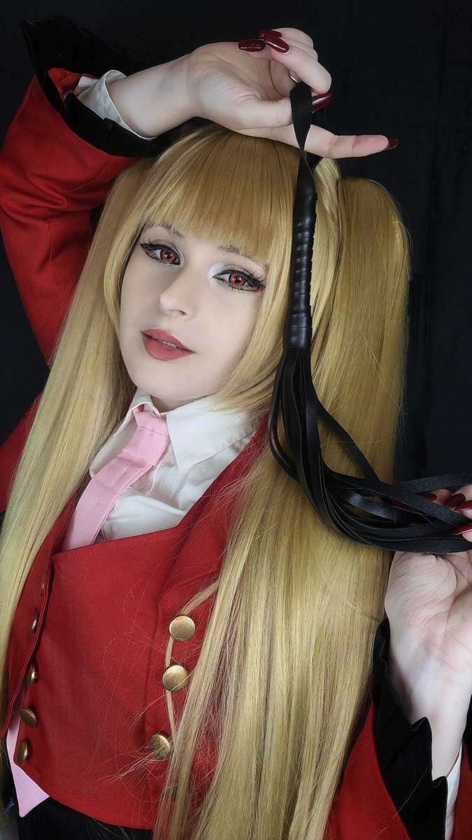 safineon's tweet photo. Happy Umineko day from Asmodeus of Lust ❤️‍🔥 (more umineko cosplays are on the way btw) 

#umineko #うみねこのなく頃に
#uminekowhentheycry https://t.co/ynOcnw3aHA