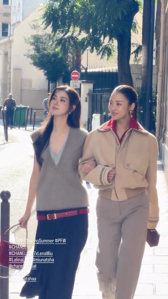 Two women walk down a street in fashionable outfits; hashtags like '#CHANELSpringSummer #PFW' and '#Lalinaluna #miunatsha' are overlaid on the image.