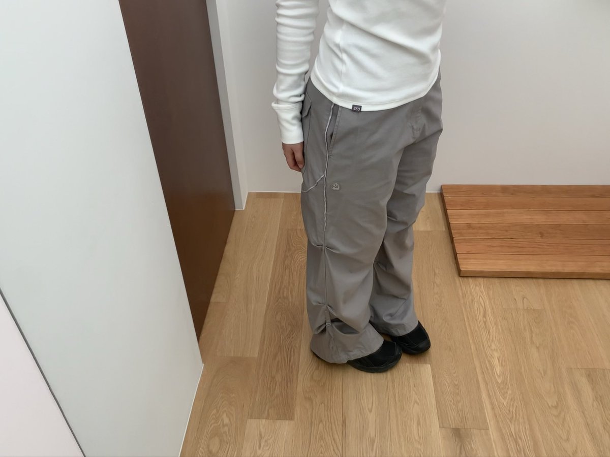 r1m2e__'s tweet photo. 부츠가 진짜 귀여움 . . . 👢 https://t.co/mEY5IJecrQ