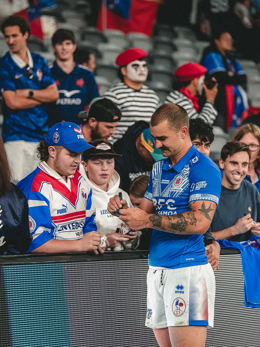 TOXIII's tweet photo. 𝐋𝐞𝐬 📸 𝐝𝐮 𝐰𝐞𝐞𝐤-𝐞𝐧𝐝 ⏪

Retour en images sur les premiers matchs de Coupe du Monde de nos Olympiens avec la France, le Liban et les Îles Cook, face aux Samoa, à la Papouasie-Nouvelle-Guinée et aux Fidji.

Prochain rendez-vous dès vendredi pour nos Toulousains, face aux Tonga, à l’Angleterre et à la Nouvelle-Zélande !

@FFRXIII - @CookIslands_RL - @LebanonRL - @rugbyleaguewcup 

#TOgether