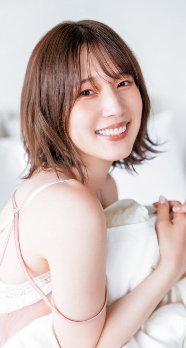 jCczEpFF7J74417's tweet photo. 内田真礼 https://t.co/lCq55kNb0l