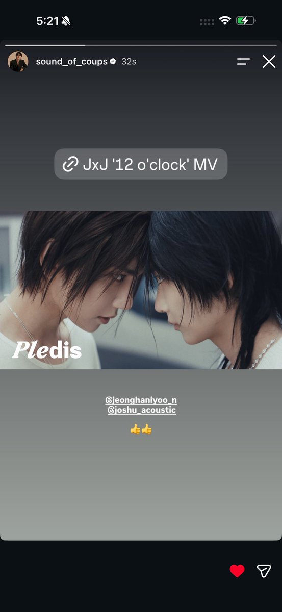 meaniesminwon's tweet photo. DO YOU GET DEJA VU?!? SAME VIBES https://t.co/S0to8Qjkqu