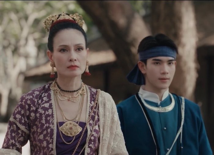 aegix_'s tweet photo. เจ้าพี่คนอื่นมีซีนคู่สาว ตัดมาเจ้าจอมหาญ ลูกรักของท่านแม่นิ🤲🏻
 
#ScarletHeartTH
#Fourthnattawat #โฟร์ทณัฐวรรธน์ https://t.co/ENhOmhyYmA