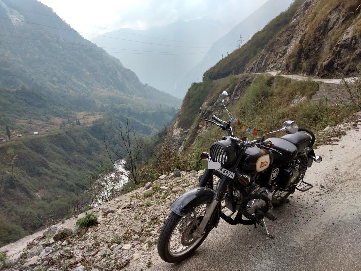 the_vibes125's tweet photo. Today is Mountain Monday🗻📷   

📍Lachung valley, North Sikkim 
#theme_pic_India_mountains https://t.co/4ldky5JJDL