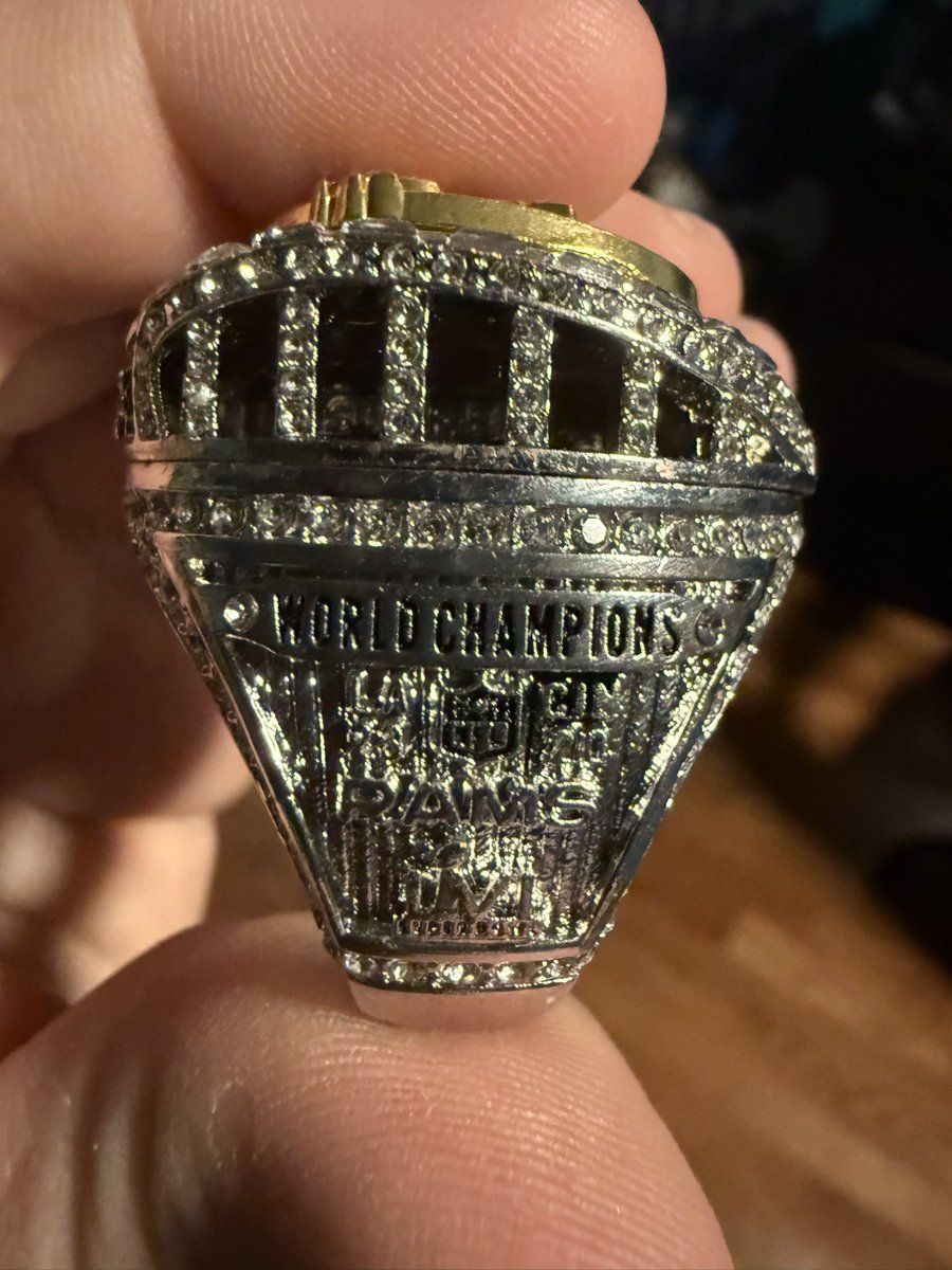 BuiltForLA's tweet photo. In spite of the horrific on field performance today…

This Super Bowl ring giveaway was a total home run from the Rams. Very high quality stuff for a pregame giveaway. Very impressed.

Hats off to you guys, @RamsNFL👏

Very nice addition to people’s collections🐏💍

#RamsHouse https://t.co/9mecJWDL91