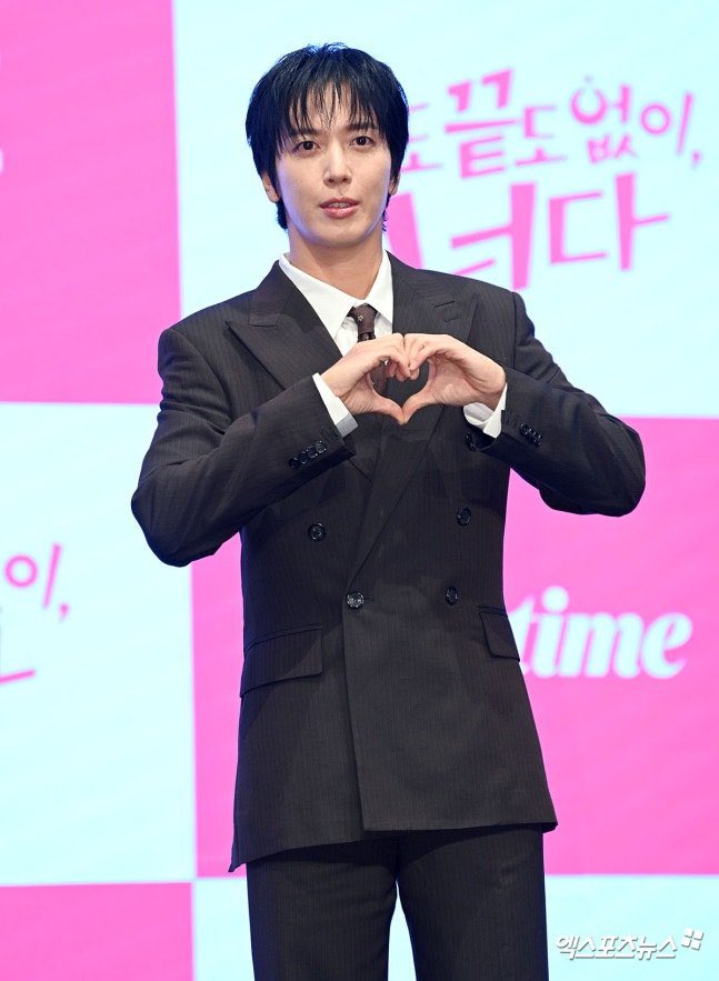 nzheffect's tweet photo. Finally, Oh! My Guard press conference yes!! 😍❣️
#밑끝너 #정용화 #JUNGYONGHWA #OhMyGuard https://t.co/DUbY5k8pf5