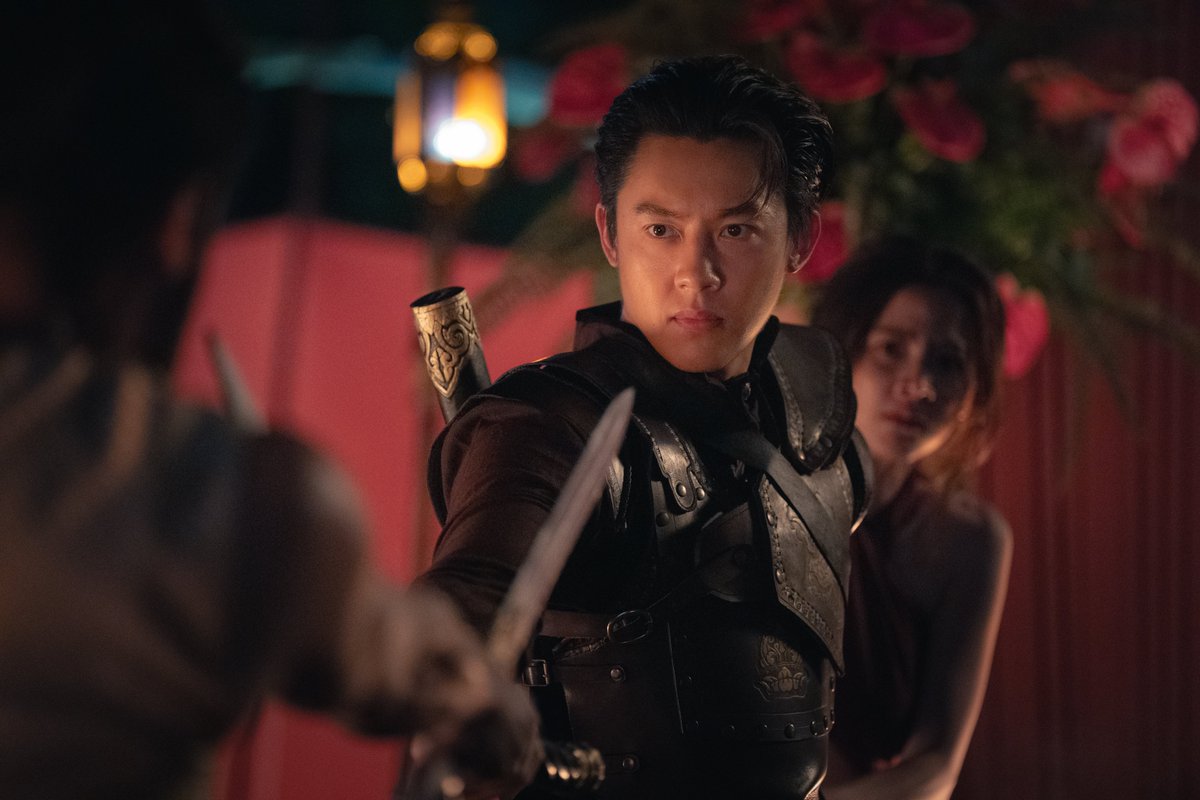 KMOTIONPICTURES's tweet photo. ตำนานเพลิงแค้นบทใหม่
จะแผดเผาบัลลังก์ให้ "ไหม้เหมือนเดิม" 🔥

พบกับภาพแรกจากซีรีส์ #เพลิงพระนาง
ที่ตีความใหม่ ให้เมืองทิพย์ลุกโชนไปด้วยไฟแค้น

เปิดศึกชิงบัลลังก์พร้อมกัน
3 ธ.ค.นี้ ที่ Netflix เท่านั้น

#EmpressofFlames
#ดูไทยหนำใจที่Netflix #NetflixTH
#KantanaMotionPictures https://t.co/jraYvWMALQ