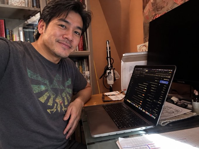 MorpheusAIX's tweet photo. I’m 32- China ,a husband, a dad, a 9-9 tech lead, 

and a night owl building and hoping to reach $10K MRR.  

Looking to #connect with builders who are active on X.  

Interested in:  Into quant trading and vibe coding.  

Drop a “HI” if that sounds like you 🤝

Into quant trading and vibe coding.