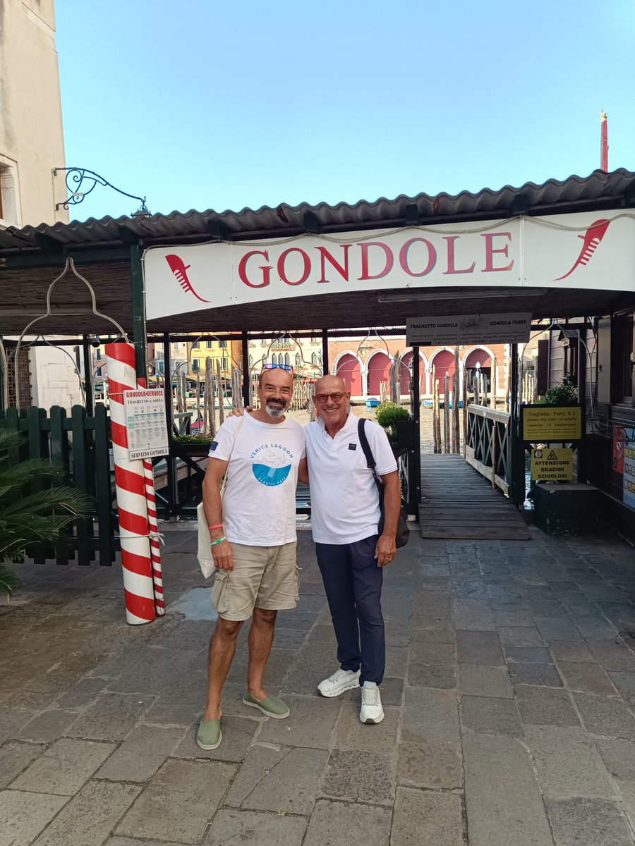 seaclearproject's tweet photo. Thanks to the efforts of our project partner Venice Lagoon Plastic Free, we're happy to welcome Gondolieri Sommozzatori Divisione Artiglio di Venezia, a volunteer gondolier scuba diving group, as a member of the Venice Community of Practice! #SeaClear2 https://t.co/0yT5InHbUj