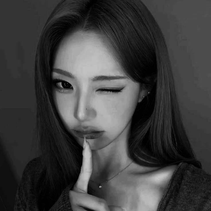 monochromicbnny's tweet photo. ⠀⠀   ꒰ ⠀  ❤︎⁠    my    𝒾ntr𝑜⠀⠀ ֪۫  𓏼⠀ 🩹

⠀⠀   ⸸  ⠀ 𝒶ngel ⠀  : ⠀  fourtee𝓃⠀

⠀ ⠀⠀໒꒰ྀི  𓏰ּׅ𓏰⠀      giselle    ,    𝓍inyu 🤍

             #editwt #kpoptwt #stantwt
⠀⠀   ꒰ ⠀♡⠀ n⠀ ℛ𝒯⠀ to⠀ be⠀ moots https://t.co/9KIMmfiOuH