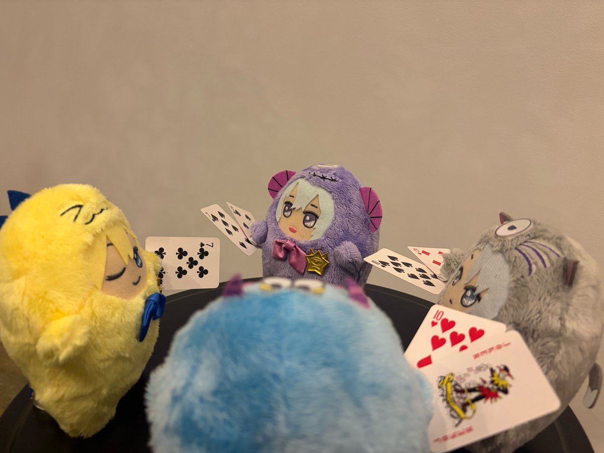 mofmof_parade's tweet photo. ⌒⌒⌒⌒⌒⌒⌒⌒⌒⌒

⚠️モフモフ侵入中⚠️

︶︶︶︶︶︶︶︶︶︶

みんなでババ抜き！
負けちゃったのは…？

#モフパレ
#こまモフ https://t.co/eTN7kXnLVE