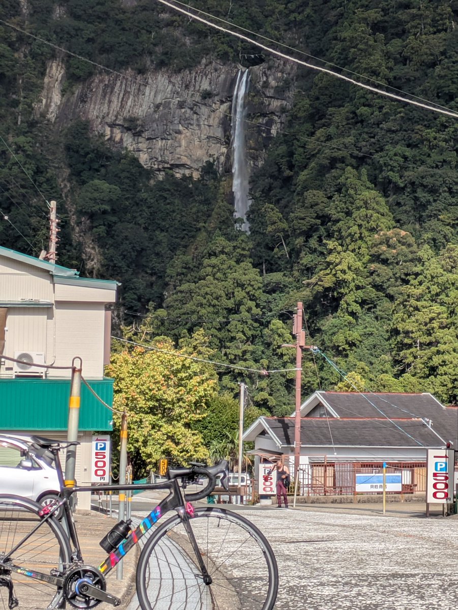 hetaranger_002's tweet photo. 今日は那智勝浦〜串本町あたりで遊んでいくぅ！

まあまあ走ったからカロリー収支は今のところマイナス！ https://t.co/BE4oDoPnWR