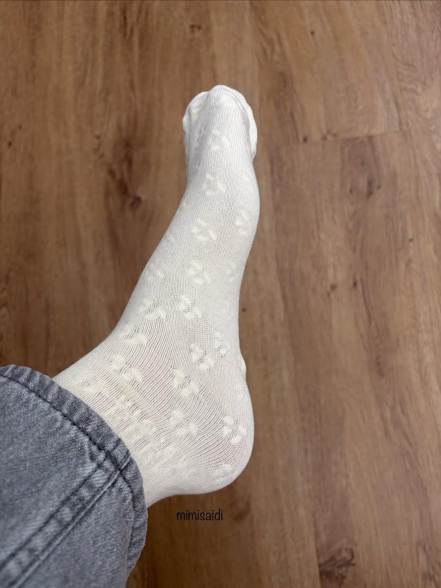 saftials's tweet photo. Aku beli disini yaa, buy 1 free 1 🥰❤️
https://t.co/Gr3zODJE7O https://t.co/5vEMTLf6S9