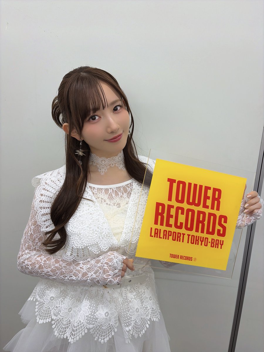 TOWER_Tokyobay's tweet photo. 【#青山なぎさ】

＼大変お待たせしました！／
10/17(土)イベント開催の
青山なぎさ様から
お写真が届きました～✨📸✨

響き渡る美しい歌声にうっとり🎤
素敵なイベントありがとうございました❣️
またBAYでお待ちしております🎶🐥
#青山なぎさ_1stEP https://t.co/RTZVogtF8l