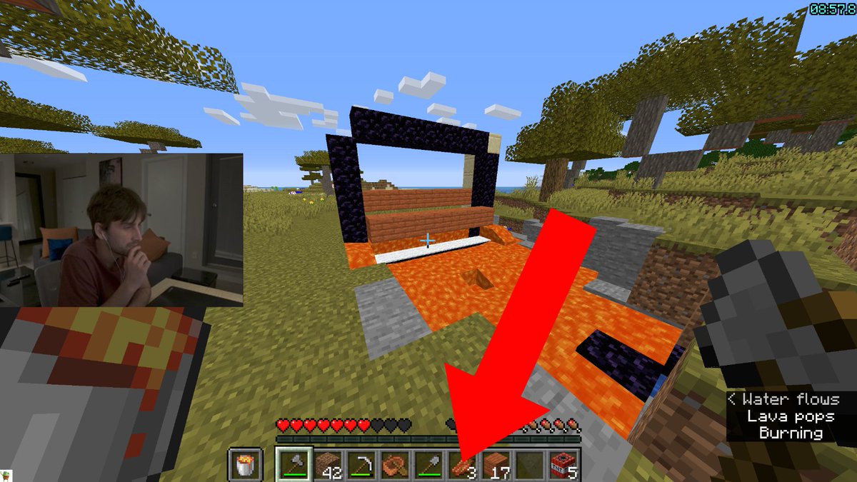 drakeslilhelper's tweet photo. can any good runner tell me why danny didnt grab more food on this seed? https://t.co/8wqQP0dICd
