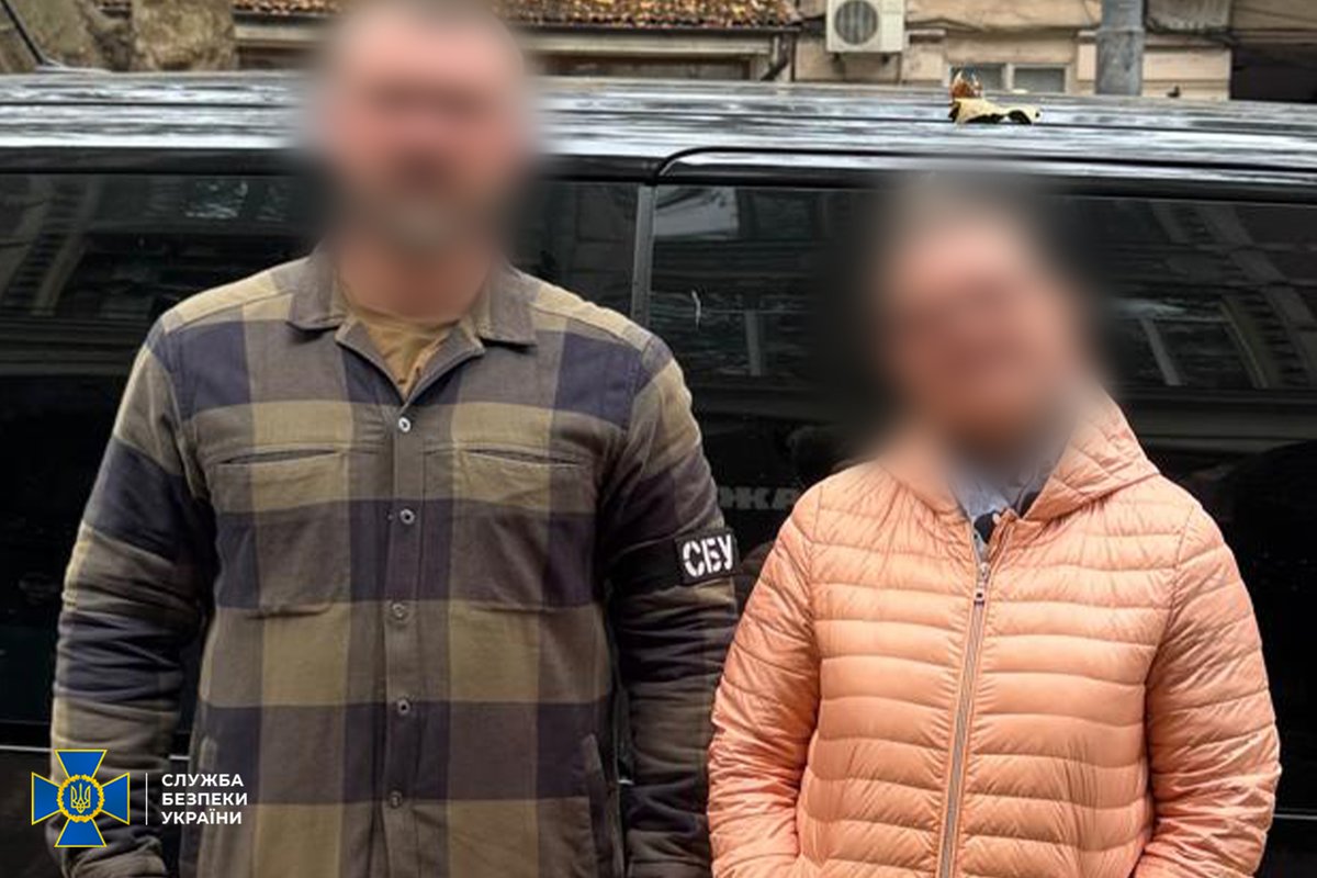 ServiceSsu's tweet photo. СБУ затримала керівників одеської компанії, які допомогли рф продати викрадене українське зерно на понад 60 млн грн

➡️ https://t.co/HbRWL9TjR3 https://t.co/7LSCg952hO