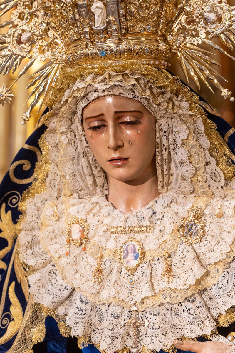 HPrendimiento's tweet photo. Hoy, Día Internacional de la Lucha contra el Cáncer de Mama, la Hermandad reafirma su compromiso con todas las personas que afrontan esta enfermedad con fe y esperanza. https://t.co/cOL7x2I7O4