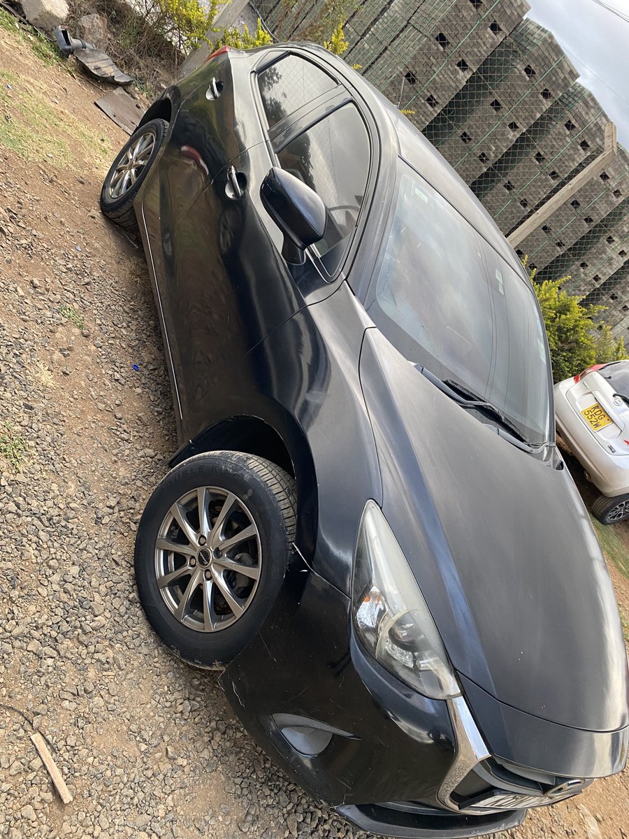 Evansknti's tweet photo. Deal deal🔥🔥 Must sell
Mazda demio petrol✅✅
Yom 2016
1300cc
📍Nairobi 
💰Ksh 980,000~NEG
Call or WhatsApp 0757753782 https://t.co/h1x8sNEIs1