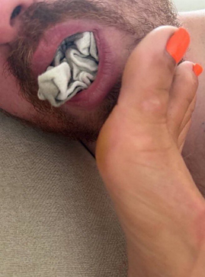 flawlesdebt's tweet photo. Suck the sweat out of My smelly filthy sweaty gym socks loser!

#bnwo #sissy #cuck #beta #femdom #findom #bbc #nsfw #nsfwtwtًً #nude #bwc #sellingcontent #buyingcontent #cocktrib #cocktribute #cumtrib #locked https://t.co/lDgiCwif8K