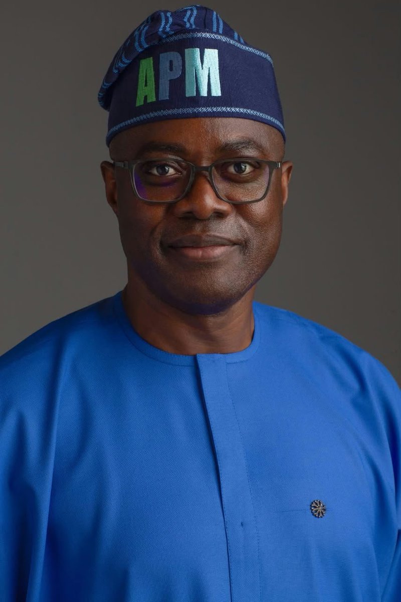 Moneyleocl's tweet photo. A new chapter for Nigeria must be built on competence, courage, economic opportunity, and accountable leadership.

The question is simple: what kind of country do we want to leave for the next generation?

#SeyiMakinde #NigeriaFirst
Vote Wise for SEYI MAKINDE https://t.co/I9qOiAD4vu