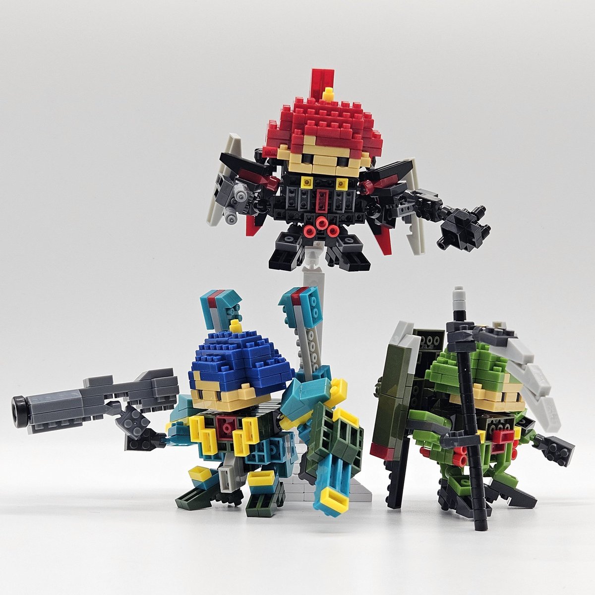 hanxin2525's tweet photo. カラミティゴロ
「オラオラオラァ！！」

レイダーピカ
「撃滅！」

フォビドゥンドン
「うざい…」

#ゴロピカドン
#機動戦士ガンダムSEED 
#プチブロック https://t.co/Z4MTE4UuoF