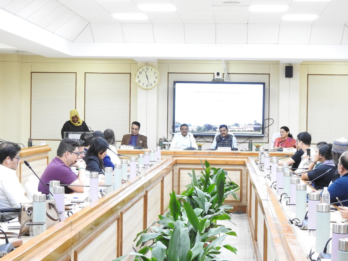 IGNFA_GoI's tweet photo. IGNFA hosted 34 civil servants from 12 countries participating in the Capacity Building Programme on Urban Service Delivery, organised by the National Centre for Good Governance, Mussoorie.

Addressing the delegates, Director IGNFA, Dr R.P. Khajuria, highlighted urban forestry, Nagar Van, MISHTI, Mission LiFE, Ek Ped Maa Ke Naam, and the role of foresters in sustainable urban service delivery. The visit also featured engaging discussions on environmental governance and shared environmental challenges across countries.      #EkPedMaaKeNaam #MissionLiFE @moefcc