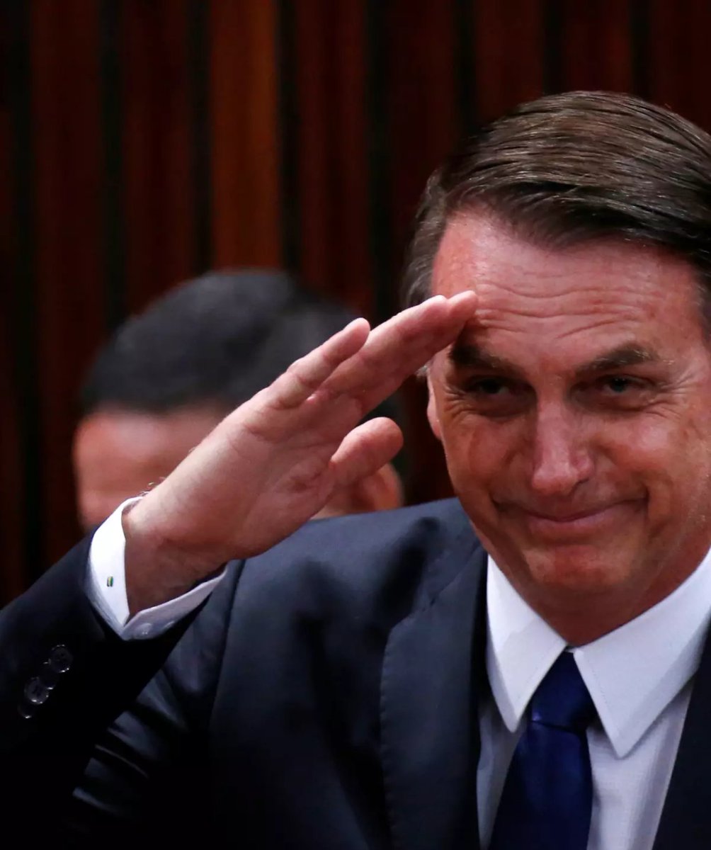 Ajax_Atlas's tweet photo. Eu não voto pelo Partido Liberal
Eu não voto por indicação do Valdemar
Eu não voto por propaganda eleitoral 
Eu não voto anti PT
Eu não sou de direita
Eu não sou de esquerda 
EU SOU BOLSONARISTA 

Eu voto em JAIR MESSIAS BOLSONARO E QUEM ELE INDICAR  !!!

FLAVIO 22 no dia 25/10🇧🇷 https://t.co/Tdg1almGlQ