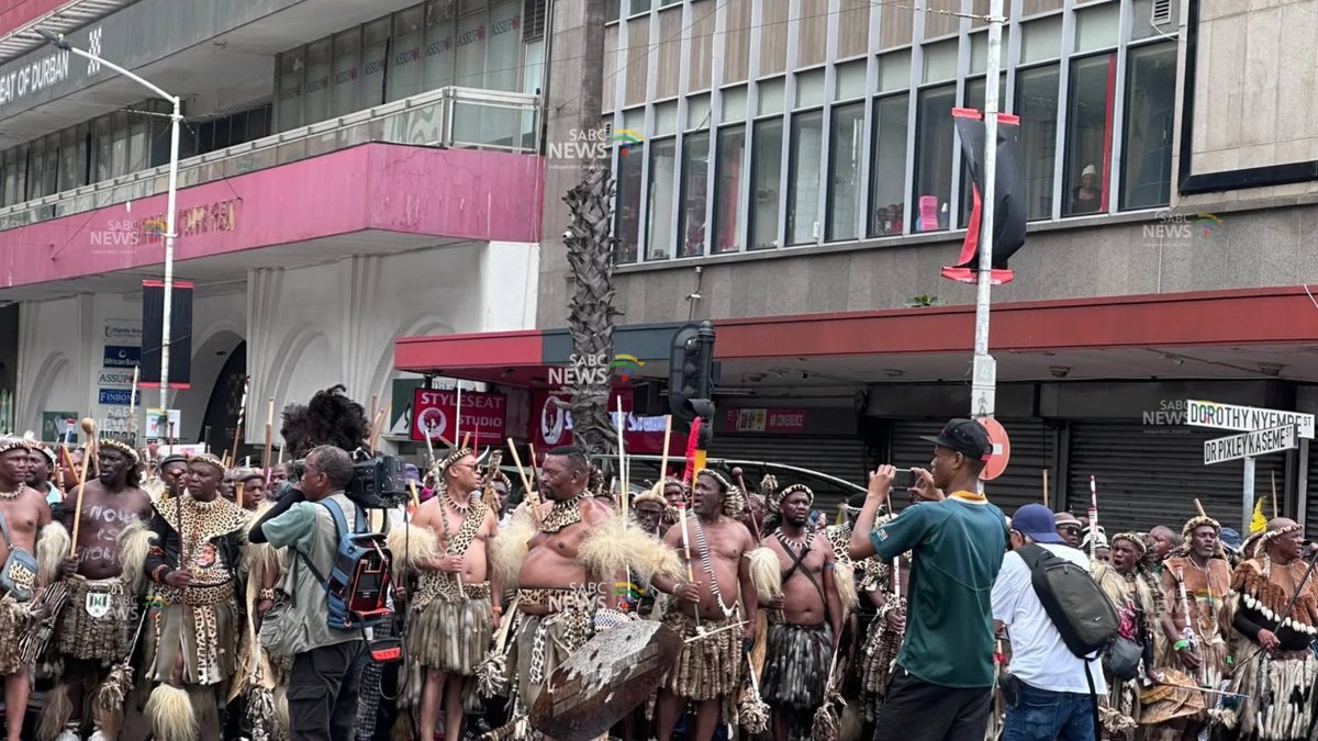 SABCNews's tweet photo. [IN PICTURES] Scores of amabutho took to the street to march against the scourge of GBVF in the country. They say this goes against the Zulu culture to kill women and children.

Credit: Nipho Magwaza https://t.co/5kDWkvsHtr