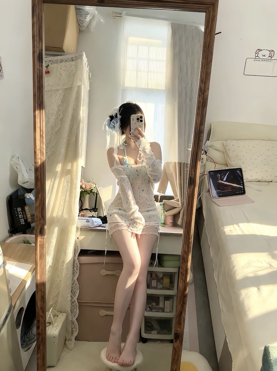 mary34si7's tweet photo. 在当一次宠粉博主叭  

有人要锐评我的福吗 ？

1：看福    2：看🐻 

Luo照  视频！！,看了别说黑就行！！ https://t.co/UmbYX1U3HM