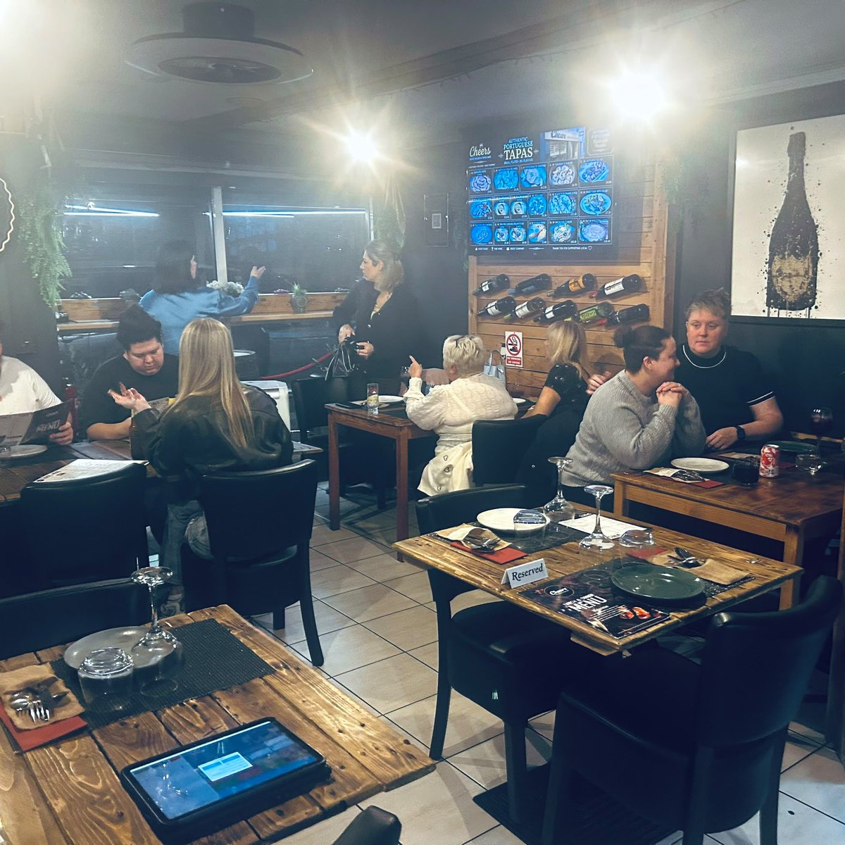 CheersSpalding's tweet photo. Thank you for visiting! 🥰 Tag yourself and leave us an honest Google review! ⭐

https://t.co/3tKqNNAYz7
#CheersSpalding 
https://t.co/3tKqNNAYz7 See less https://t.co/YklVH7jILg