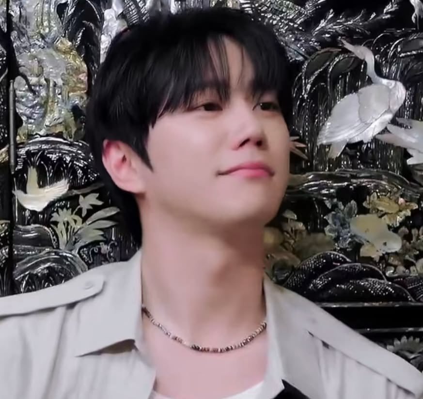 dprthtkfkdgodyn's tweet photo. 묘하게 따끈..해보이는 얼굴을 사랑함 https://t.co/IllMAhyQYw